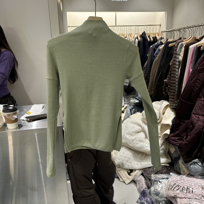 BERTHA韓國代購㊣女士新品真品休閑職業熱賣人氣針織衫紐扣BERTHA針織衫