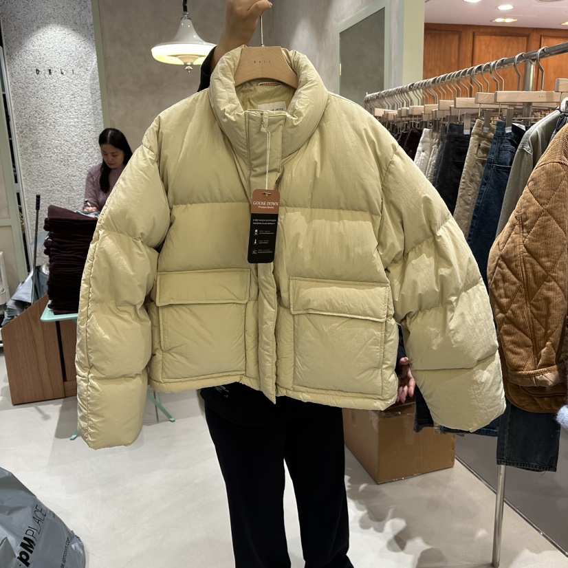 DELI JENNY韓國直郵㊣女士新款時尚推薦職業休閑短款羽絨服DELI JENNY短款羽絨服