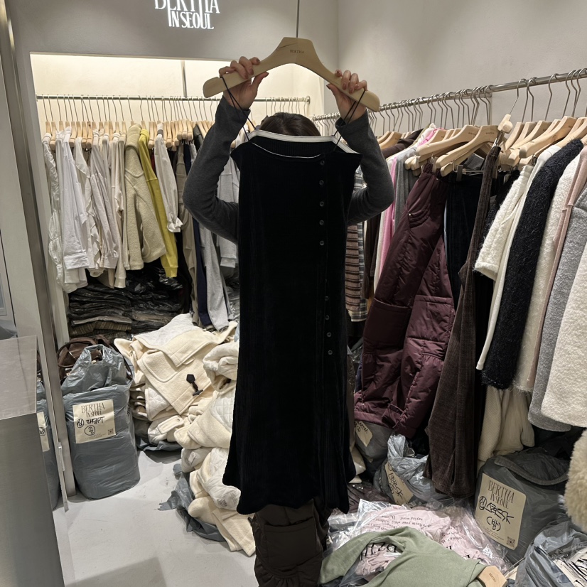 BERTHA東大門㊣直郵女裝新品25秋冬推薦職業人氣連衣裙燈芯絨BERTHA連衣裙圖色3黑色