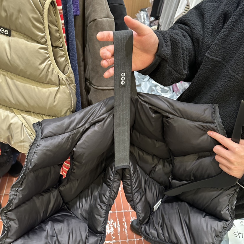 E/E/E東大門㊣直郵女士新款25秋冬真品推薦職業熱賣時尚馬甲E/E/E馬甲