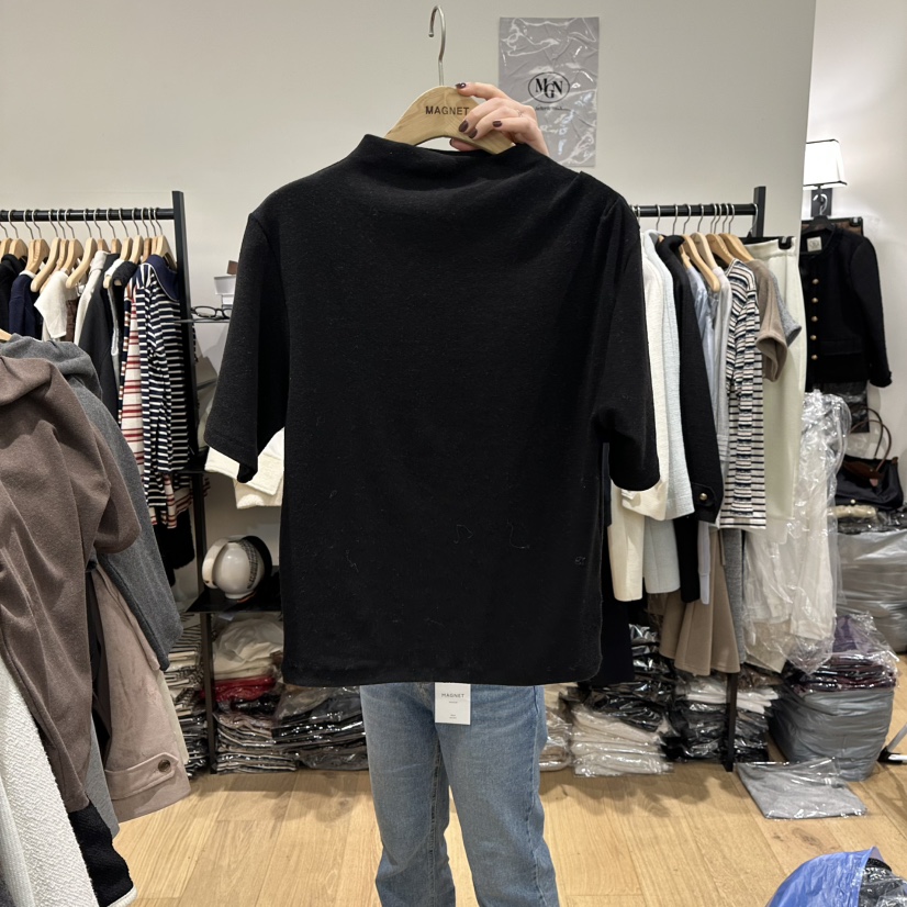 M.G.N東大門㊣代購女士新品真品時尚推薦熱賣25秋冬職業T恤MAGNETT恤圖色5