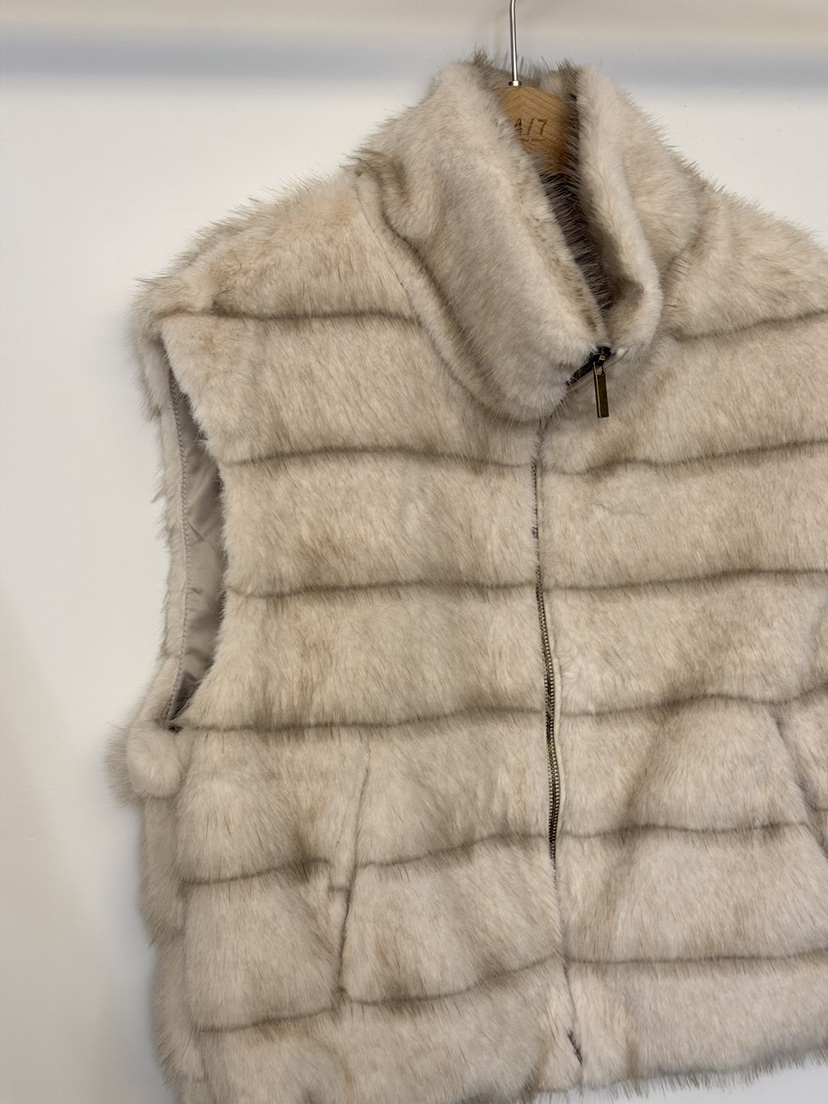 TWENTY FOUR SEVEN24-7韓國直郵㊣女裝新款熱賣馬甲貂皮TEWNTY FOUR SEVEN24-7馬甲