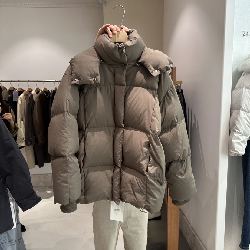 ANDMORE BUTTON韓國直郵㊣女士新品推薦時尚短款羽絨服兜帽ANDMORE BUTTON短款羽絨服圖色2