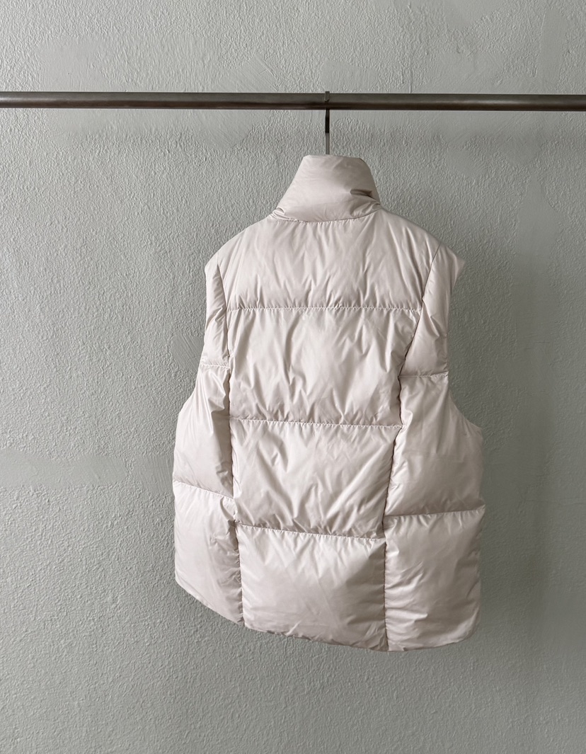 TWENTY FOUR SEVEN24-7韓國代購㊣女裝新品休閑時尚馬甲絨TEWNTY FOUR SEVEN24-7馬甲