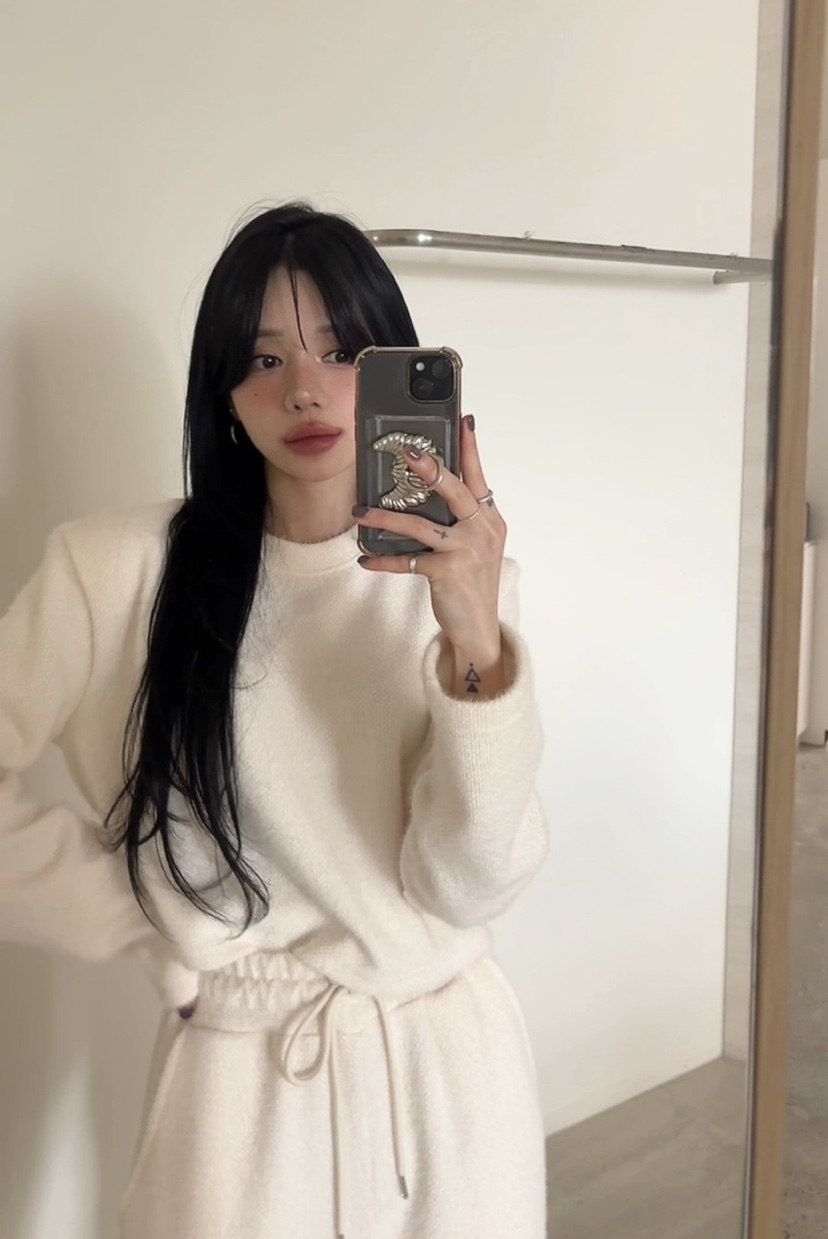 AMUSE SEOUL東大門㊣直郵女裝新款真品推薦人氣25秋冬長袖T恤AMUSE SEOUL長袖T恤