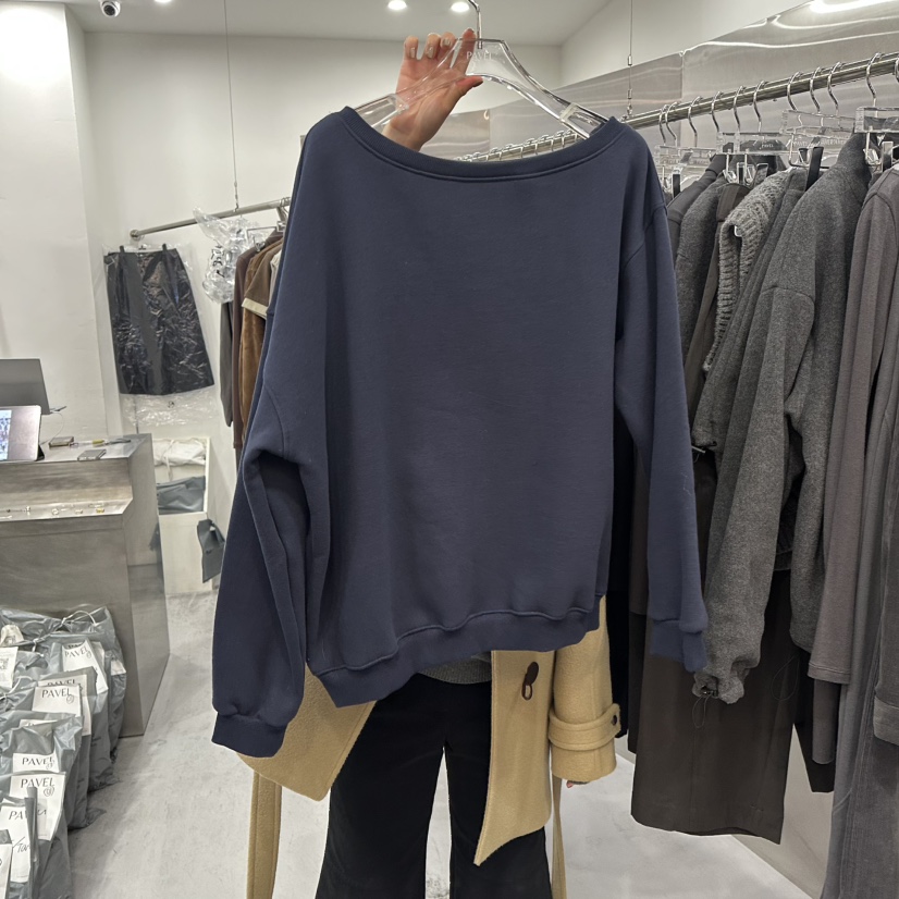 PAVEL東大門㊣實拍女裝新品職業25秋冬休閑熱賣衛衣加絨露肩PAVEL衛衣圖色3