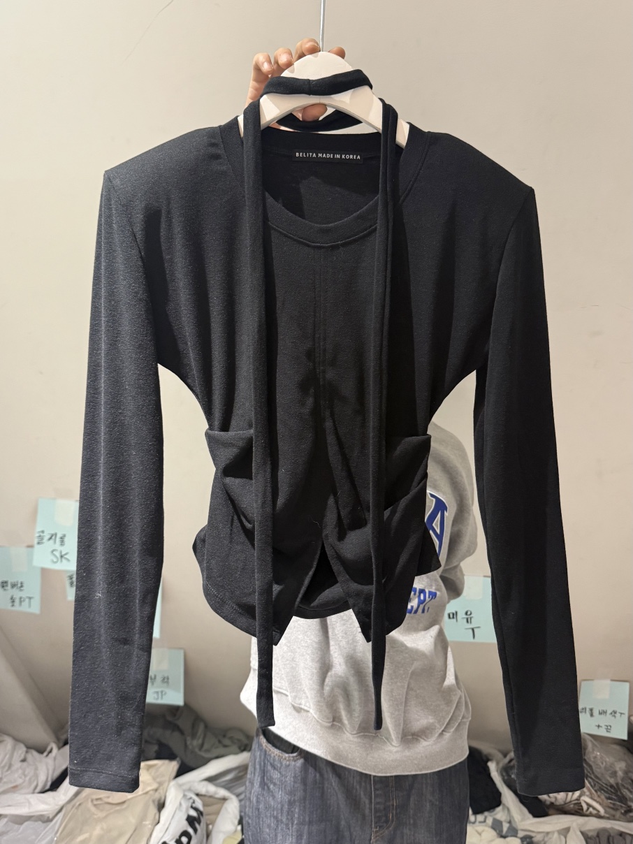 BELITA-L東大門㊣代購女裝新款25秋冬熱賣長袖T恤含脖帶圍巾BELITA-L長袖T恤圖色4