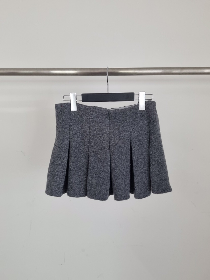 VERANDA東大門㊣實拍女士新品25秋冬人氣時尚真品熱賣休閑短裙VERANDA短裙圖色2