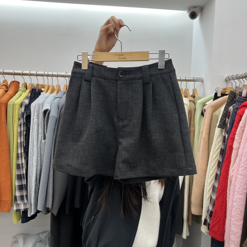 DRESS ROOM韓國代購㊣女士新品真品25秋冬熱賣休閑短褲羊毛DRESS ROOM短褲圖色2