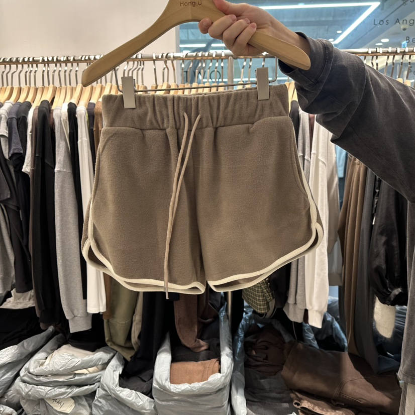 HONG.U韓國代購㊣女裝新款推薦人氣休閑25秋冬熱賣短褲羊毛HONG.U短褲圖色2
