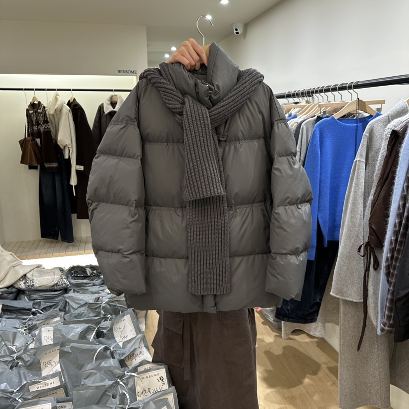 WINSOME東大門㊣直郵女裝新款職業時尚短款羽絨服含帽子連帽WINSOME短款羽絨服圖色2