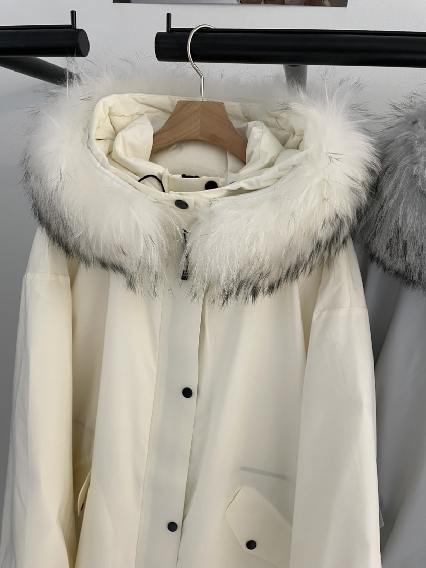 BUTTER-P東大門㊣代購女士新款推薦人氣長款羽絨服浣熊鴨絨BUTTER-P長款羽絨服