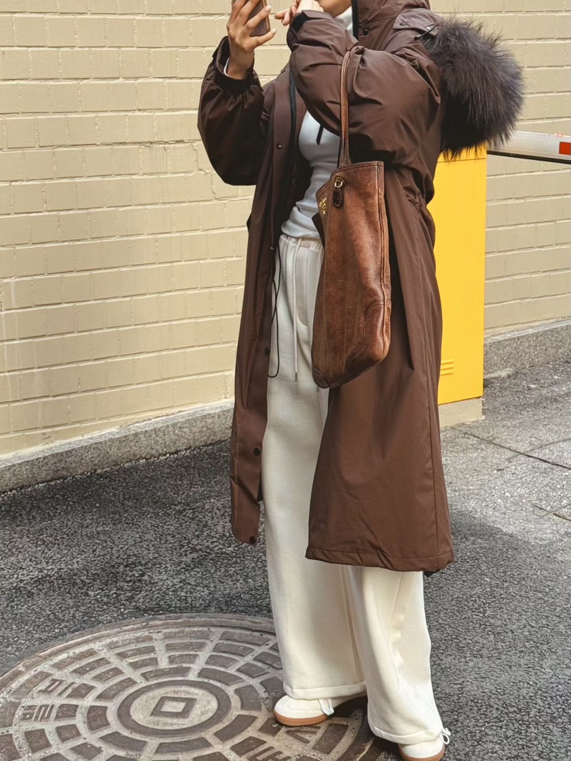 BUTTER-P東大門㊣代購女士新款推薦人氣長款羽絨服浣熊鴨絨BUTTER-P長款羽絨服