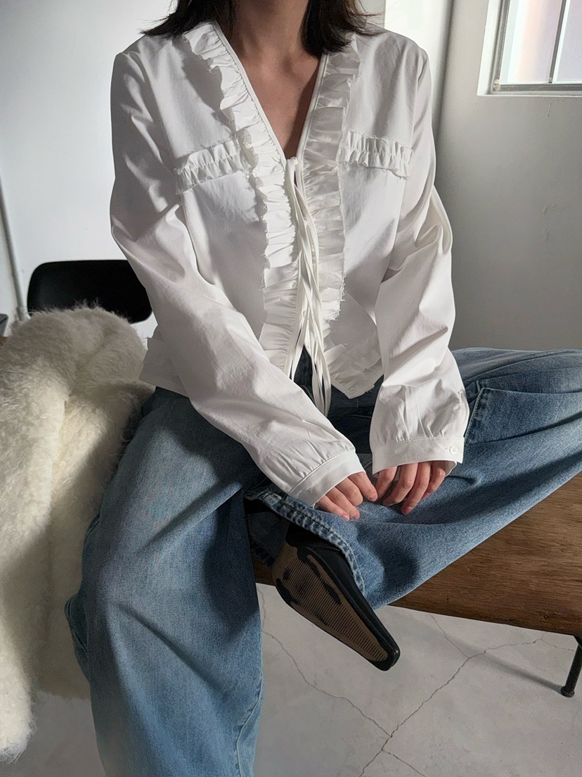 AWESOMESAUCE東大門㊣實拍女裝新款真品推薦熱賣襯衫蕾絲衫AWESOME SAUCE襯衫/蕾絲衫