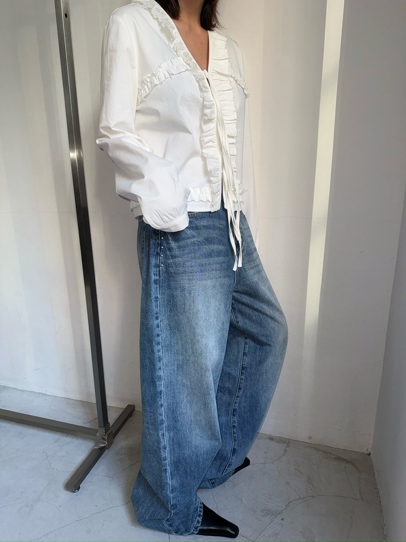 AWESOMESAUCE東大門㊣實拍女裝新款真品推薦熱賣襯衫蕾絲衫AWESOME SAUCE襯衫/蕾絲衫