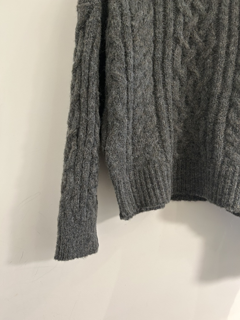 NOTICE韓國代購㊣女裝新款人氣職業時尚熱賣推薦真品25秋冬毛衣NOTICE毛衣