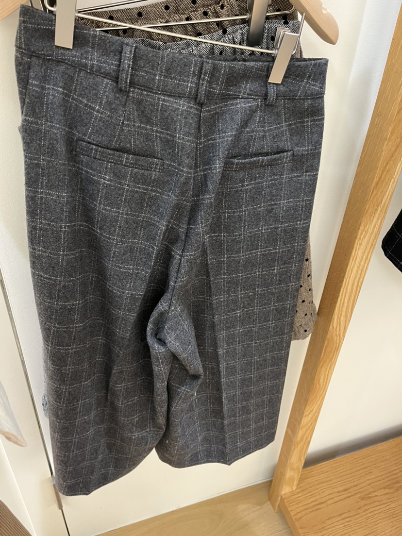 TIZZI韓國直郵㊣女裝新品職業休閑真品推薦人氣熱賣25秋冬短褲TIZZI短褲