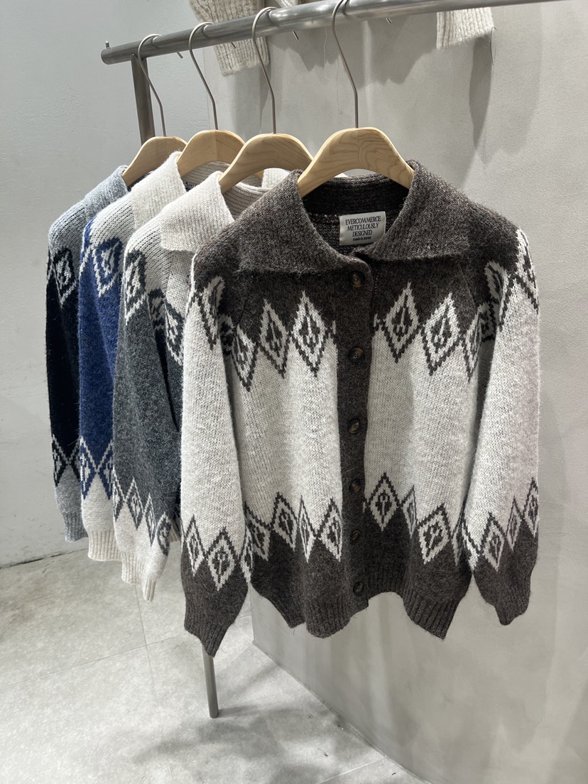 EVERCOMMERCE METICULOUSLY DESIGNED東大門㊣實拍女裝新款真品針織衫EVERCOMMERCE針織衫