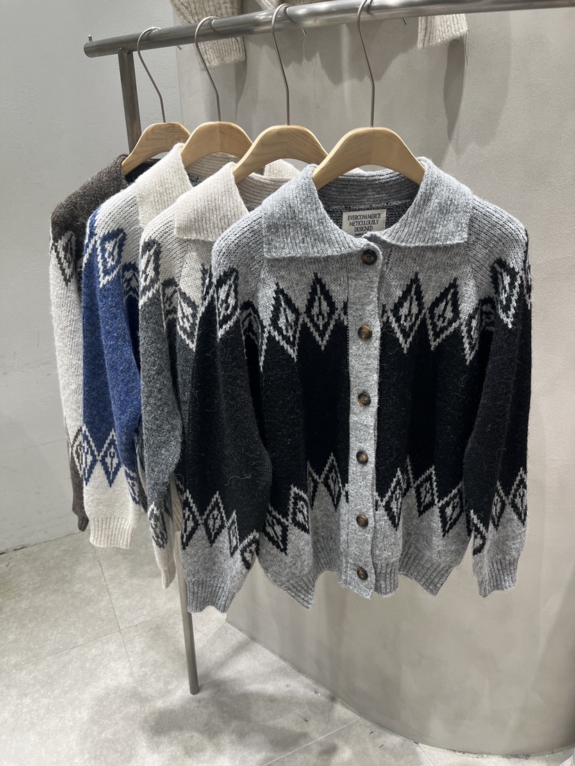 EVERCOMMERCE METICULOUSLY DESIGNED東大門㊣實拍女裝新款真品針織衫EVERCOMMERCE針織衫