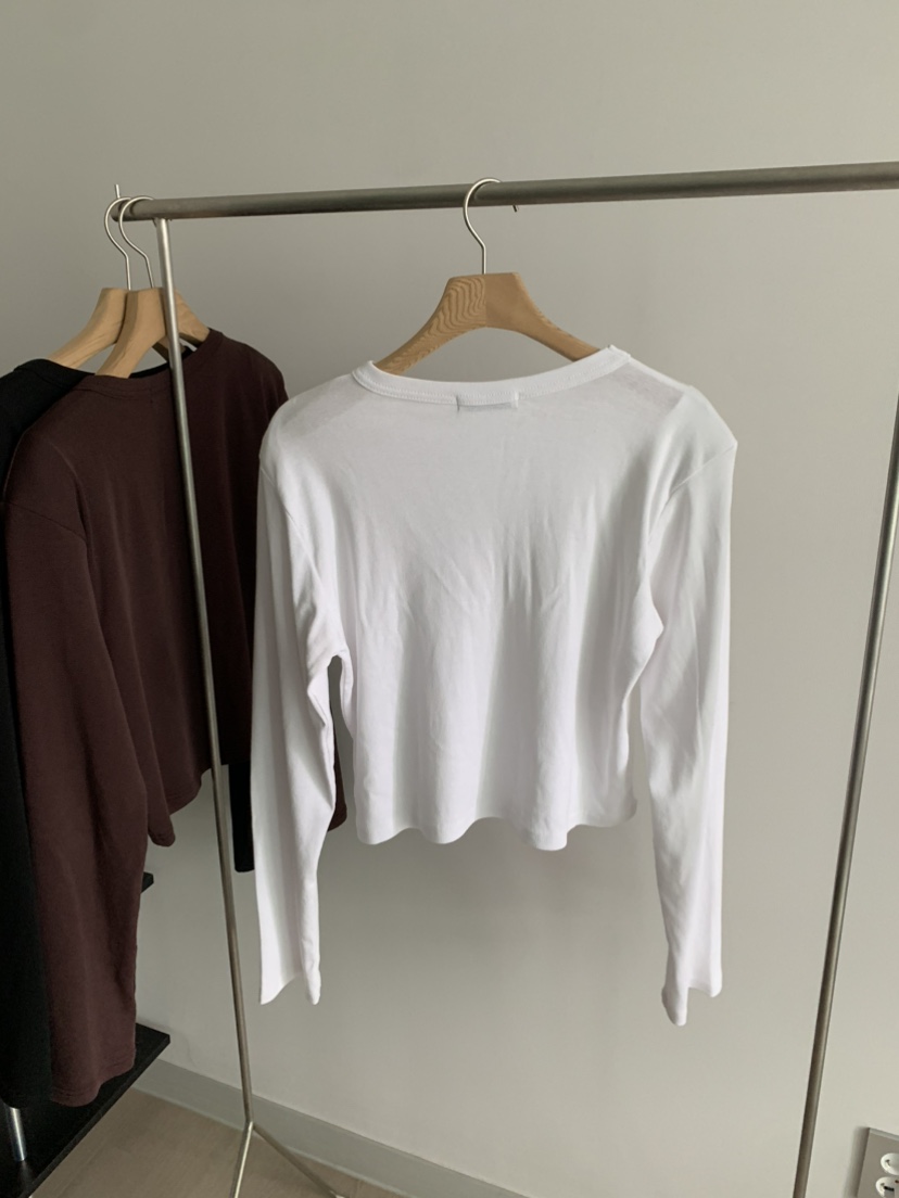 BETONE韓國直郵㊣女裝新品推薦人氣熱賣時尚職業25秋冬長袖T恤BETONE長袖T恤