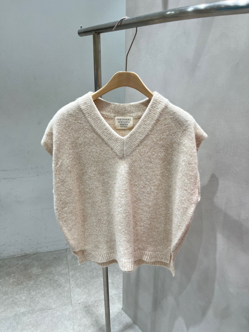 EVERCOMMERCE METICULOUSLY DESIGNED韓國代購㊣女士新款熱賣吊帶背心EVERCOMMERCE吊帶/背心圖色2