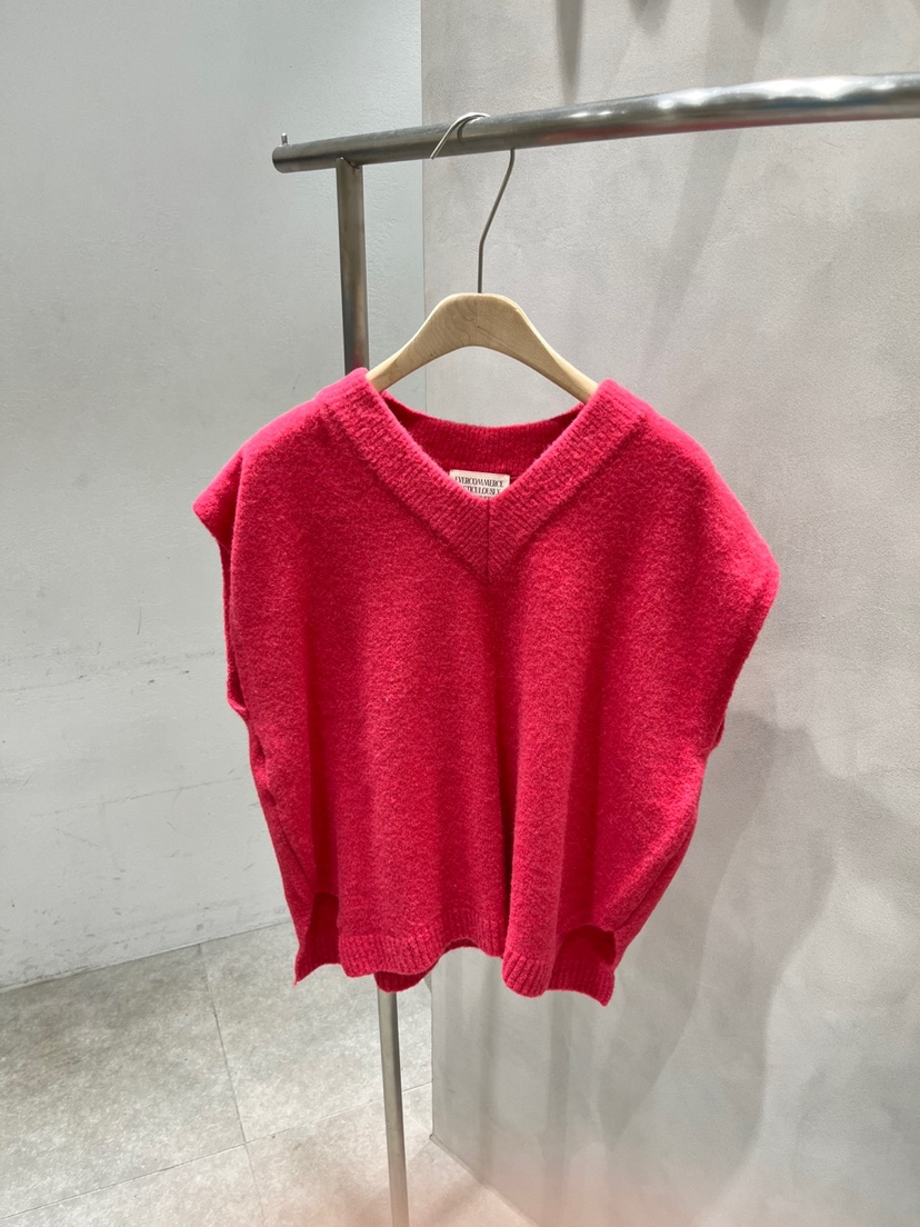 EVERCOMMERCE METICULOUSLY DESIGNED韓國代購㊣女士新款熱賣吊帶背心EVERCOMMERCE吊帶/背心圖色3