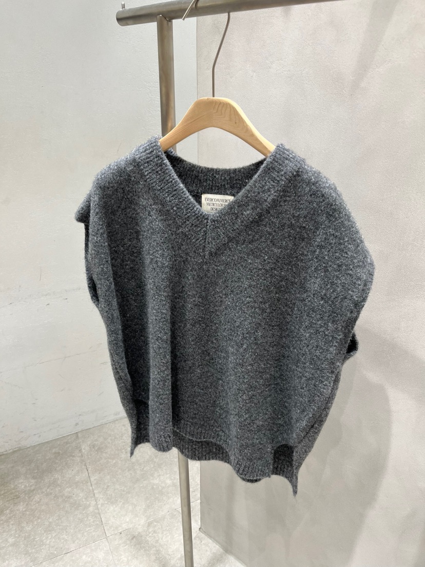 EVERCOMMERCE METICULOUSLY DESIGNED韓國代購㊣女士新款熱賣吊帶背心EVERCOMMERCE吊帶/背心圖色5