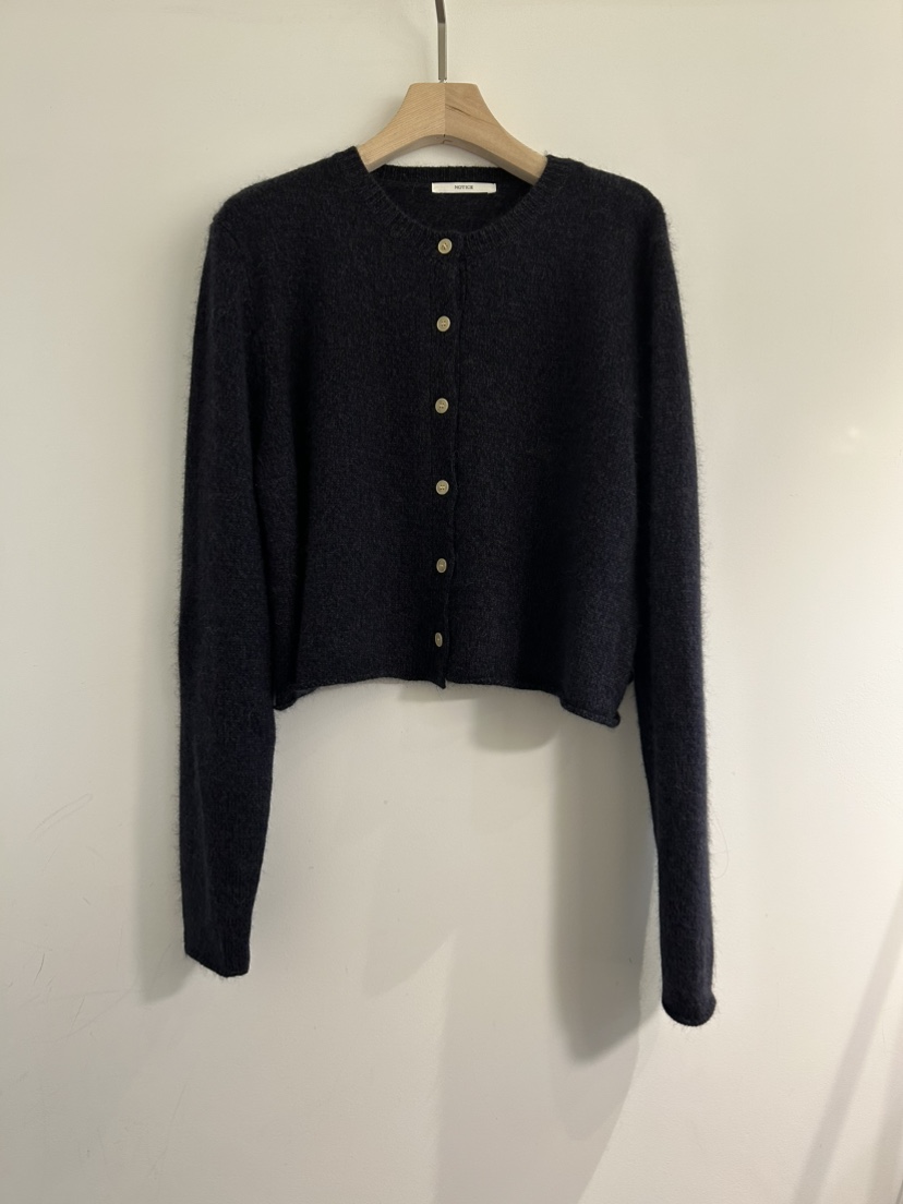 NOTICE韓國直郵㊣女士新品推薦時尚職業熱賣人氣針織衫開衫NOTICE針織衫圖色2