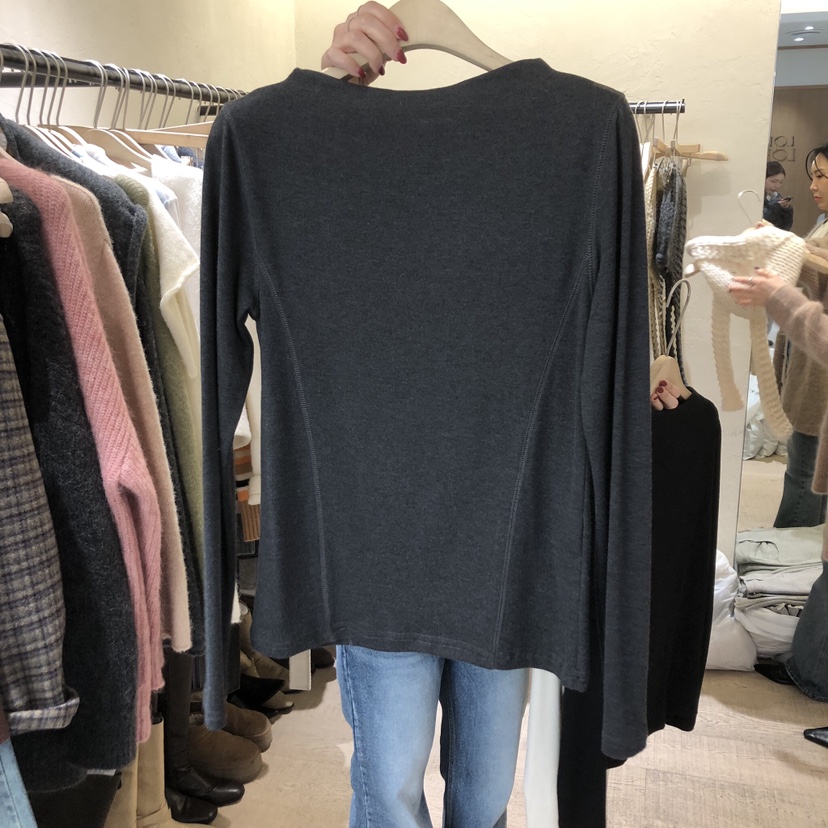 W AND J東大門㊣代購女士新款時尚休閑推薦真品熱賣長袖T恤W AND J長袖T恤圖色2