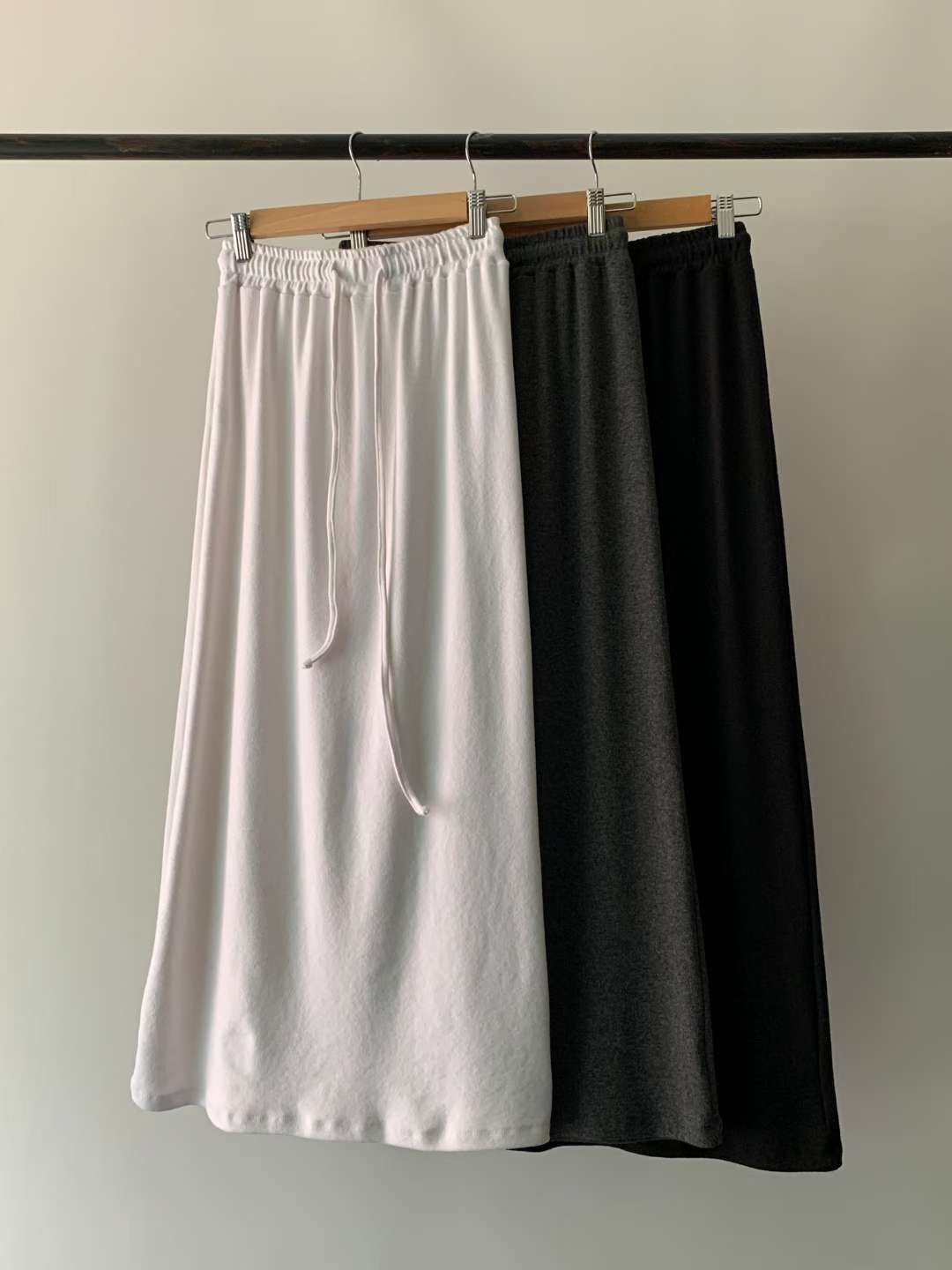 IVORY東大門㊣實拍女裝新款時尚人氣熱賣休閑25秋冬職業長裙IVORY長裙圖色2左二色