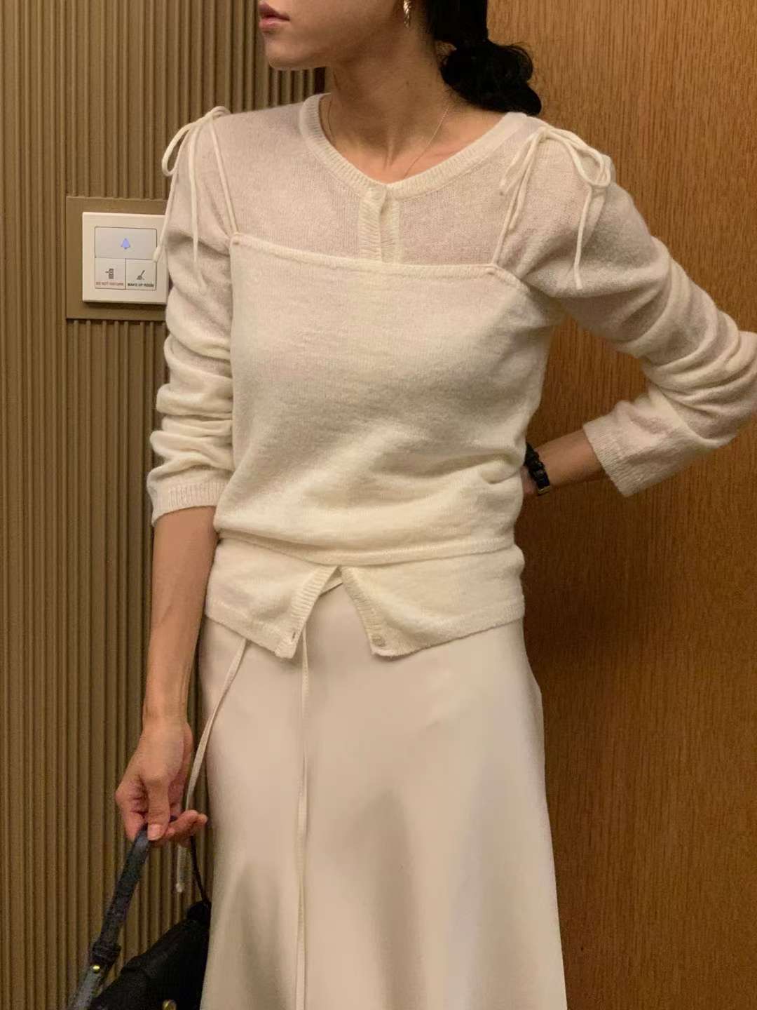 IVORY東大門㊣代購女裝新款熱賣職業推薦真品針織衫不含吊帶IVORY針織衫