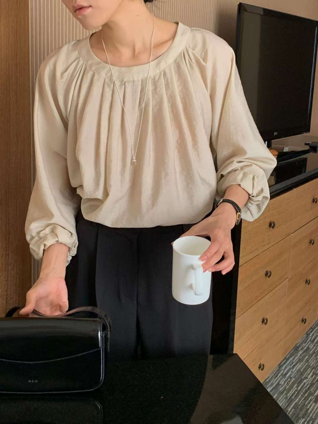 IVORY韓國代購㊣女士新品職業熱賣人氣真品推薦時尚襯衫蕾絲衫IVORY襯衫/蕾絲衫