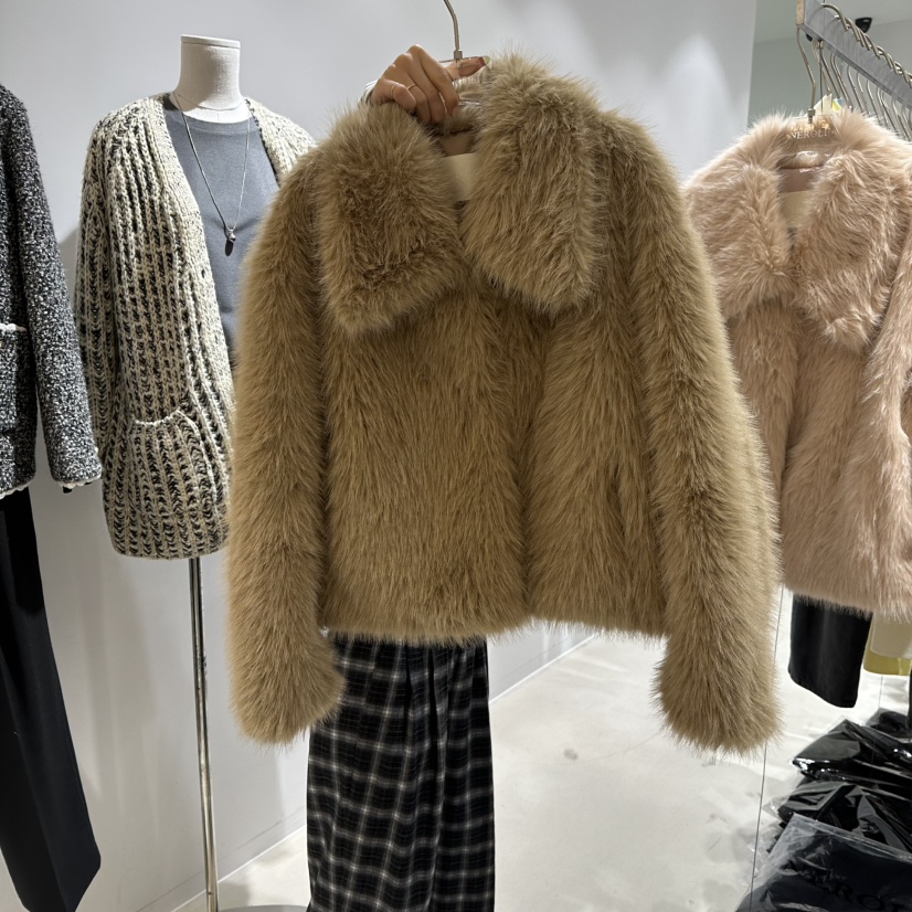 NEROLI 36韓國代購㊣女裝新款推薦休閑25秋冬短款大衣皮草NEROLI 36短款大衣圖色2