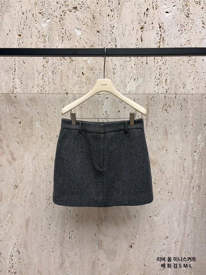 BLOSSOM東大門㊣代購女士新款職業時尚熱賣真品休閑短裙羊毛BLOSSOM短裙圖色2