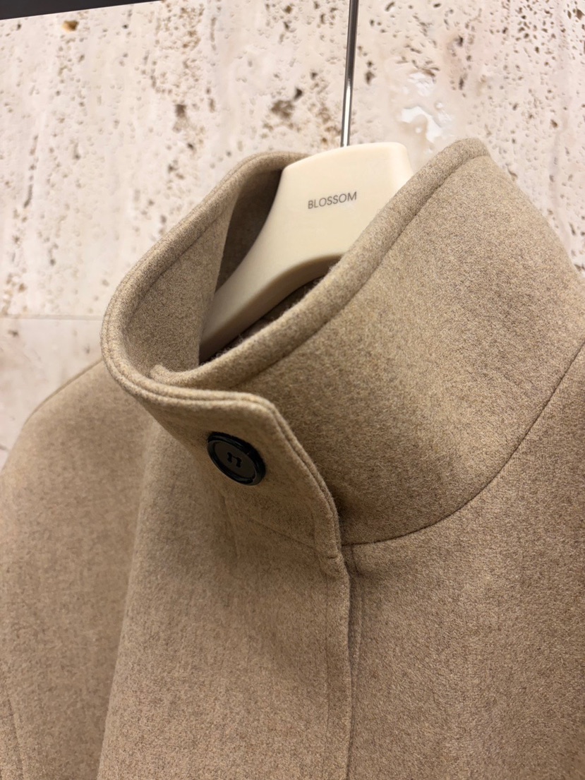 BLOSSOM東大門㊣實拍女裝新品25秋冬真品推薦中長款大衣含腰帶BLOSSOM中長款大衣