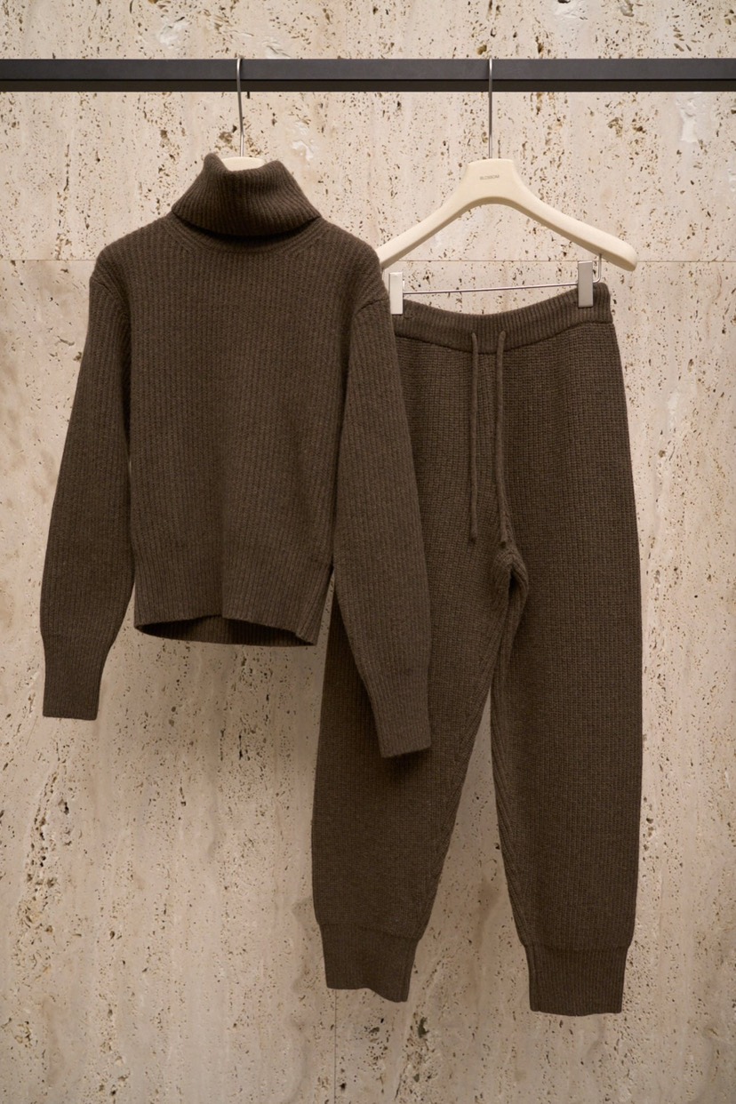 BLOSSOM東大門㊣代購女士新品休閑熱賣時尚推薦真品人氣休閑褲BLOSSOM休閑褲