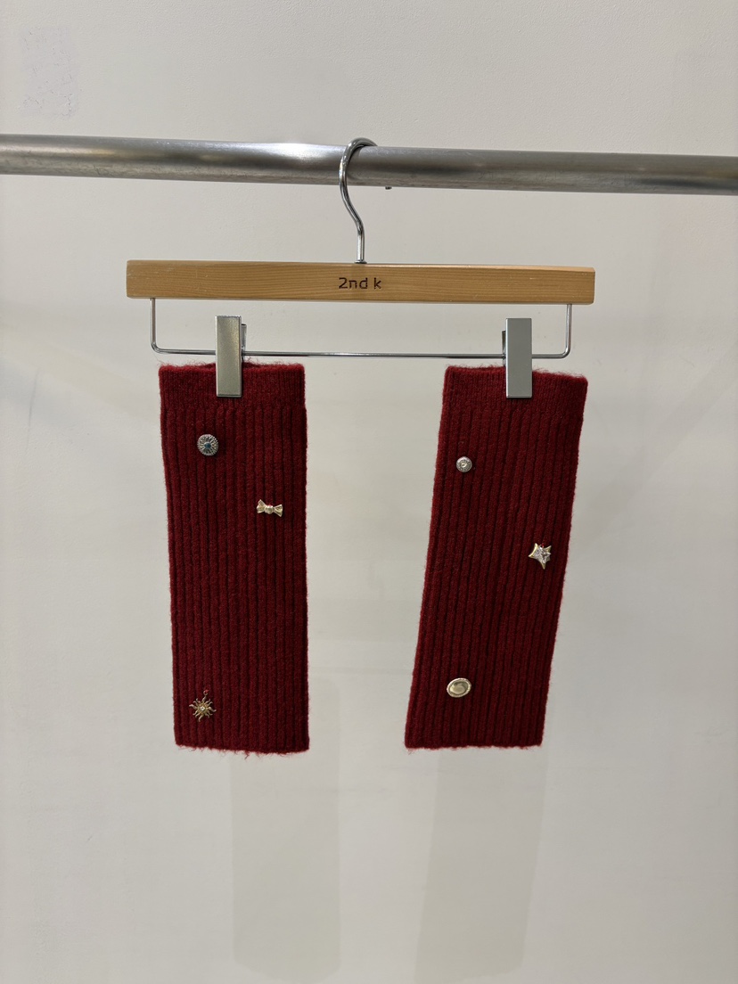 2ND K東大門㊣直郵女裝新品熱賣人氣職業25秋冬時尚真品手套2ND K手套圖色4