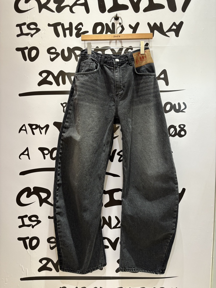 2ND K東大門㊣直郵女裝新品職業推薦熱賣人氣休閑真品牛仔褲2ND K牛仔褲圖色2