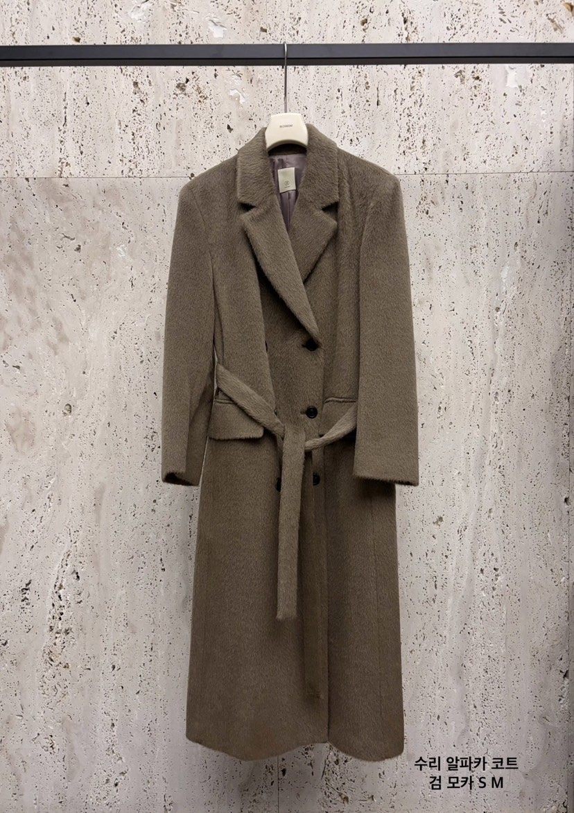 BLOSSOM韓國代購㊣女裝新款熱賣職業中長款大衣羊駝毛含腰帶BLOSSOM中長款大衣