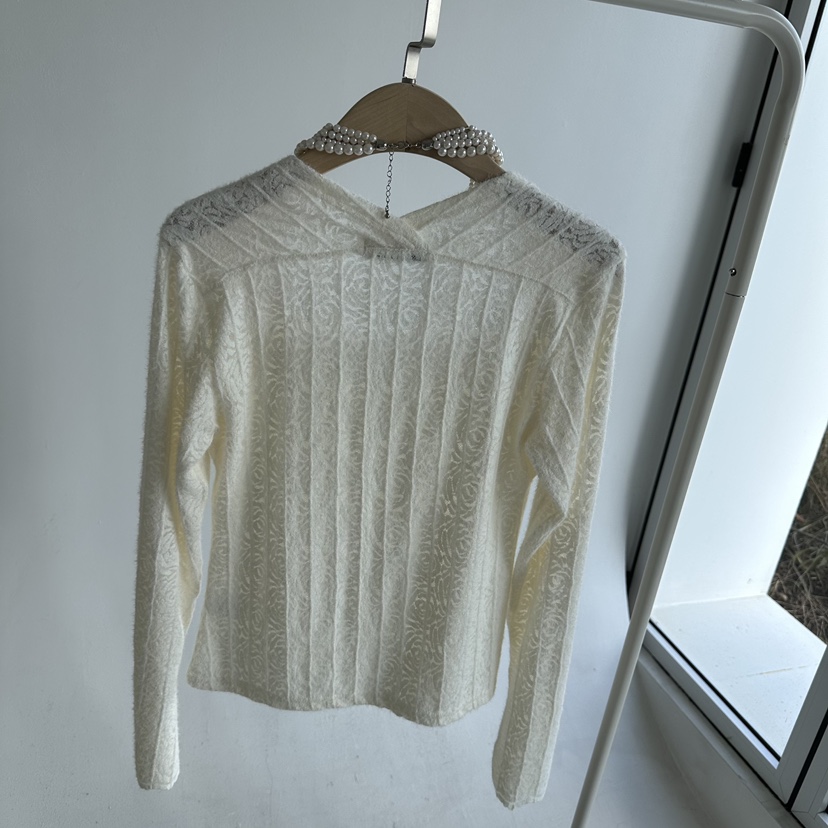 JENNY 1976東大門㊣實拍女裝新品真品熱賣長袖T恤不含配飾JENNY 1976長袖T恤