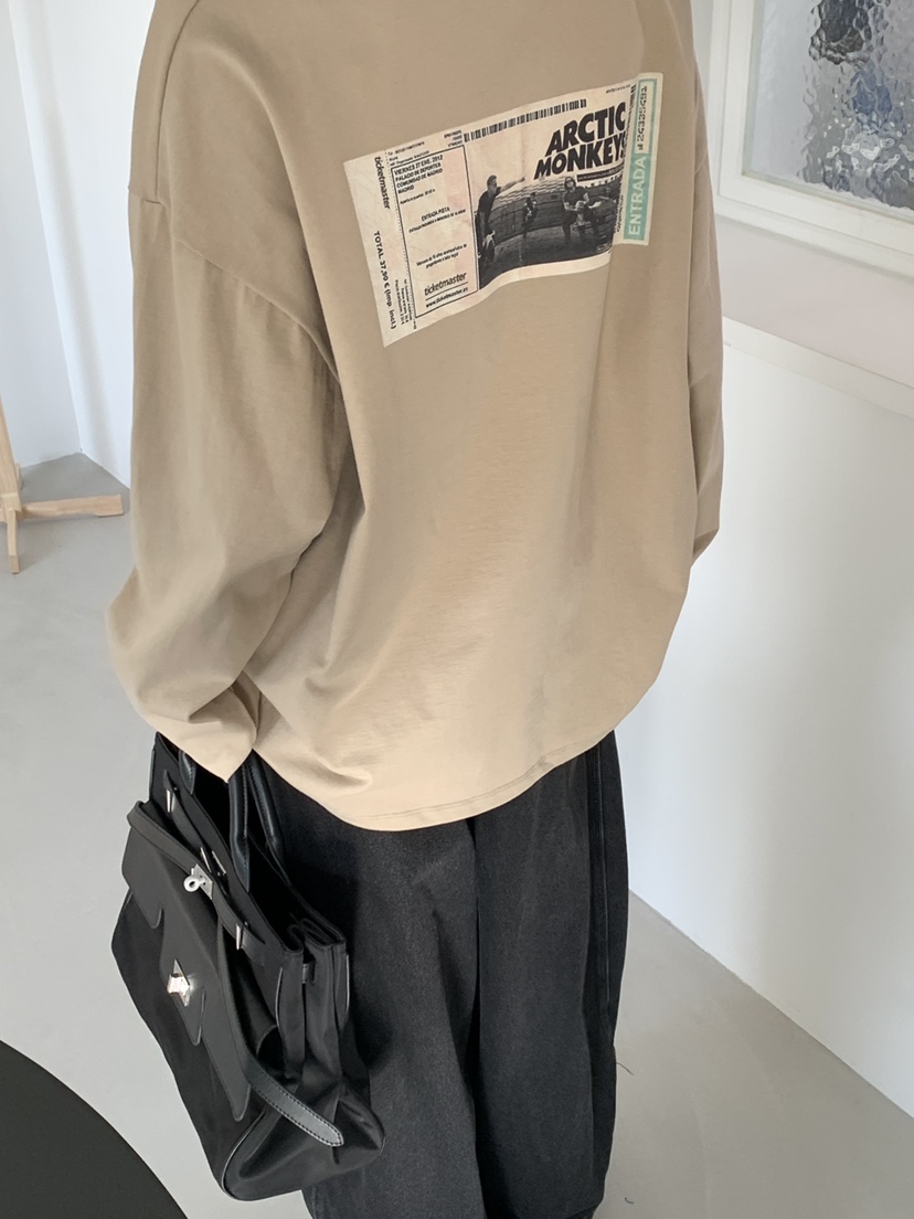 RIVER RAIN東大門㊣直郵女裝新款休閑熱賣長袖T恤不含腰帶RIVER RAIN長袖T恤