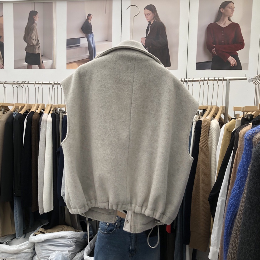 MOI-A東大門㊣代購女裝新品人氣真品職業熱賣馬甲羊毛高領MOI-A馬甲