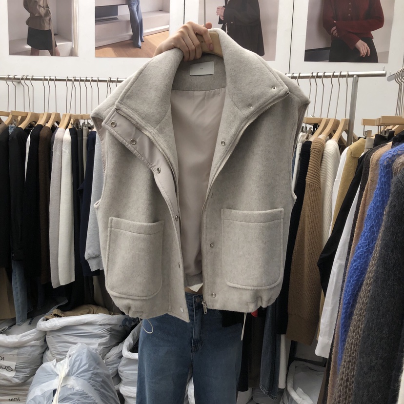 MOI-A東大門㊣代購女裝新品人氣真品職業熱賣馬甲羊毛高領MOI-A馬甲