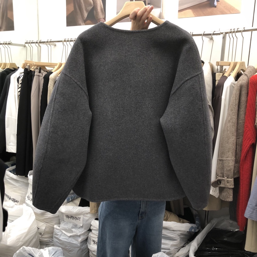 MOI-A東大門㊣實拍女士新品熱賣人氣短款大衣手工制作斗篷MOI-A短款大衣