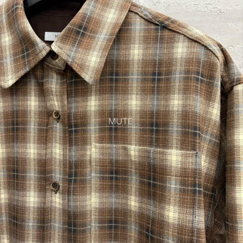 MUTE-P東大門㊣實拍女士新款時尚真品休閑熱賣25秋冬襯衫蕾絲衫MUTE襯衫/蕾絲衫