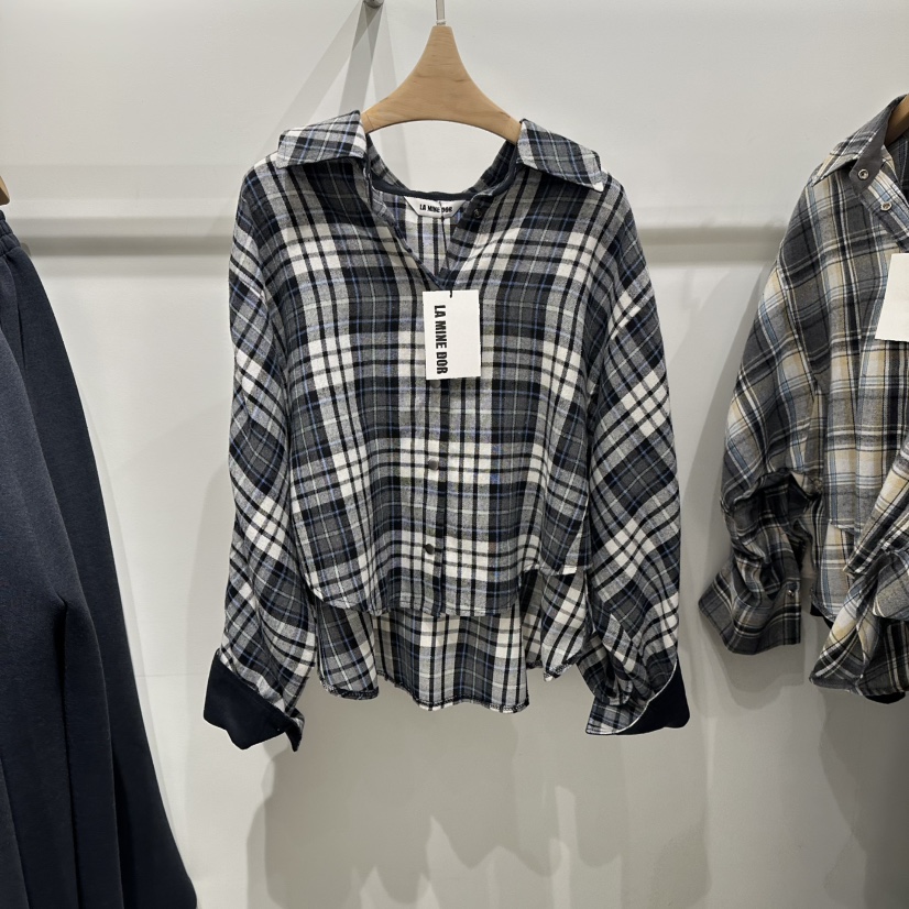 LAMINEDOR韓國代購㊣女士新款25秋冬推薦職業人氣襯衫蕾絲衫LA MINE DOR襯衫/蕾絲衫圖色2