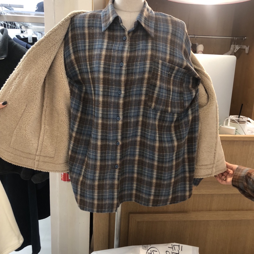 VENTI東大門㊣直郵女裝新款25秋冬人氣休閑襯衫蕾絲衫格紋抓絨VENTI襯衫/蕾絲衫圖色2