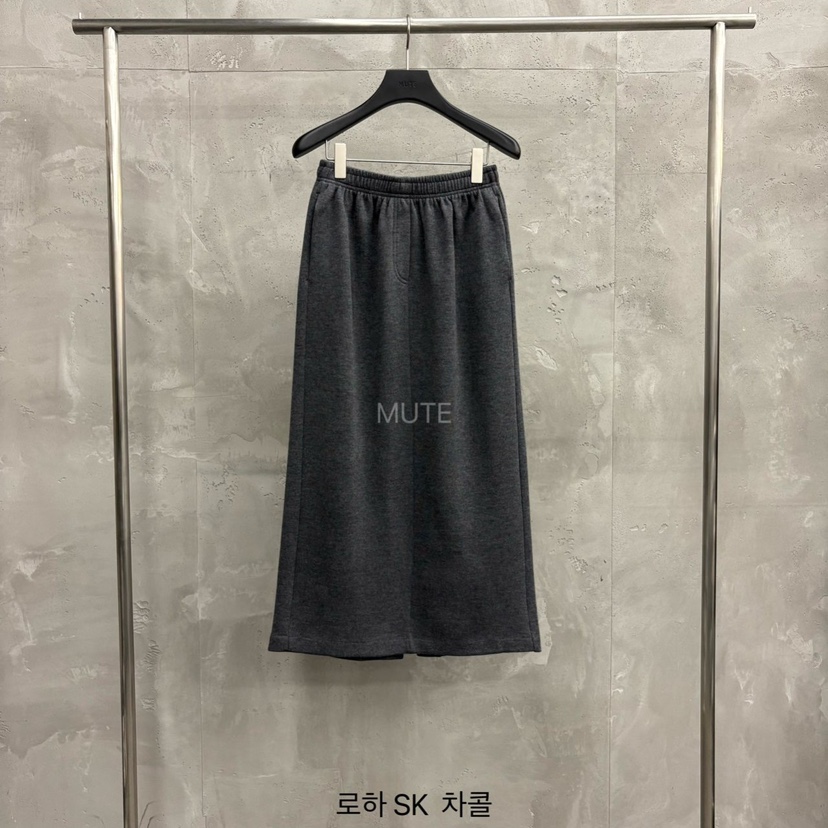 MUTE-P韓國直郵㊣女士新品真品人氣25秋冬職業推薦時尚長裙MUTE長裙圖色2墨色