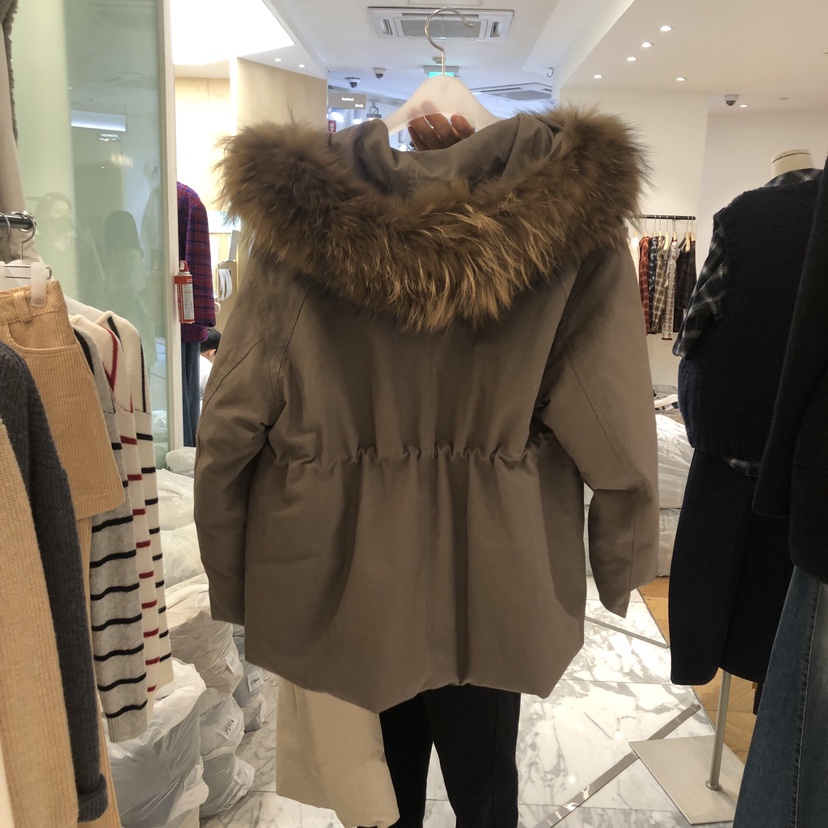 ALMOND韓國直郵㊣女裝新品時尚熱賣推薦真品25秋冬短款羽絨服絨ALMOND短款羽絨服