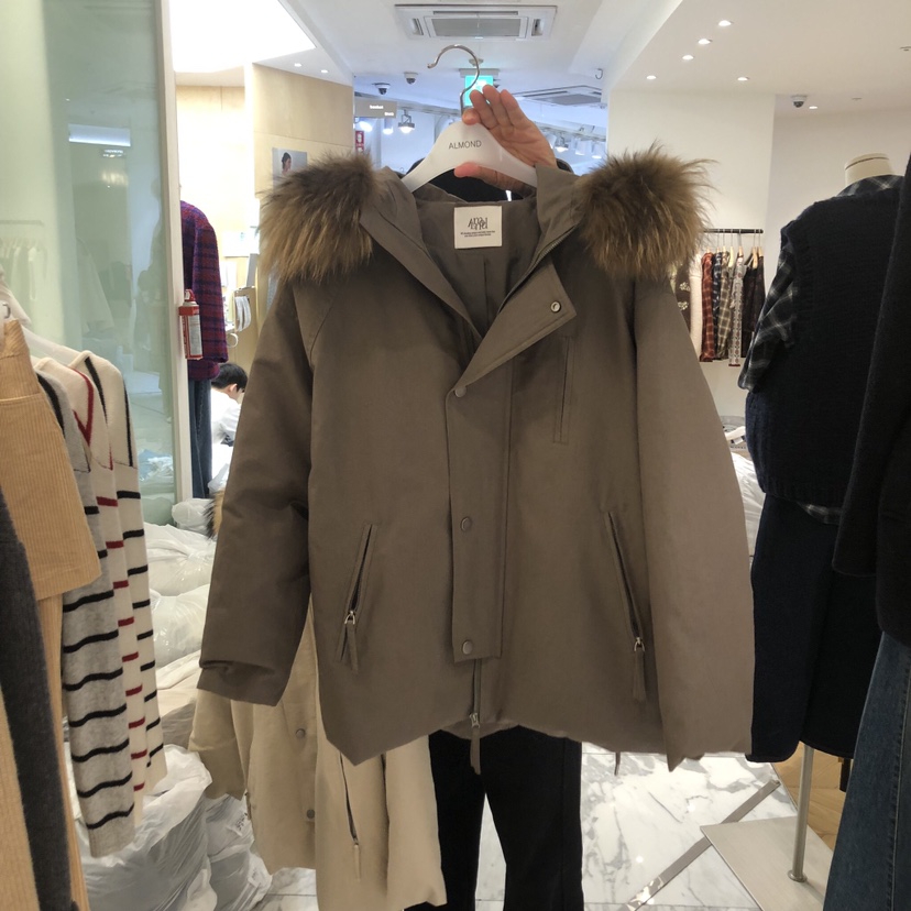 ALMOND韓國直郵㊣女裝新品時尚熱賣推薦真品25秋冬短款羽絨服絨ALMOND短款羽絨服